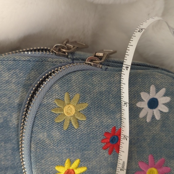 No boundaries denim crossbody purse - Picture 8 of 9